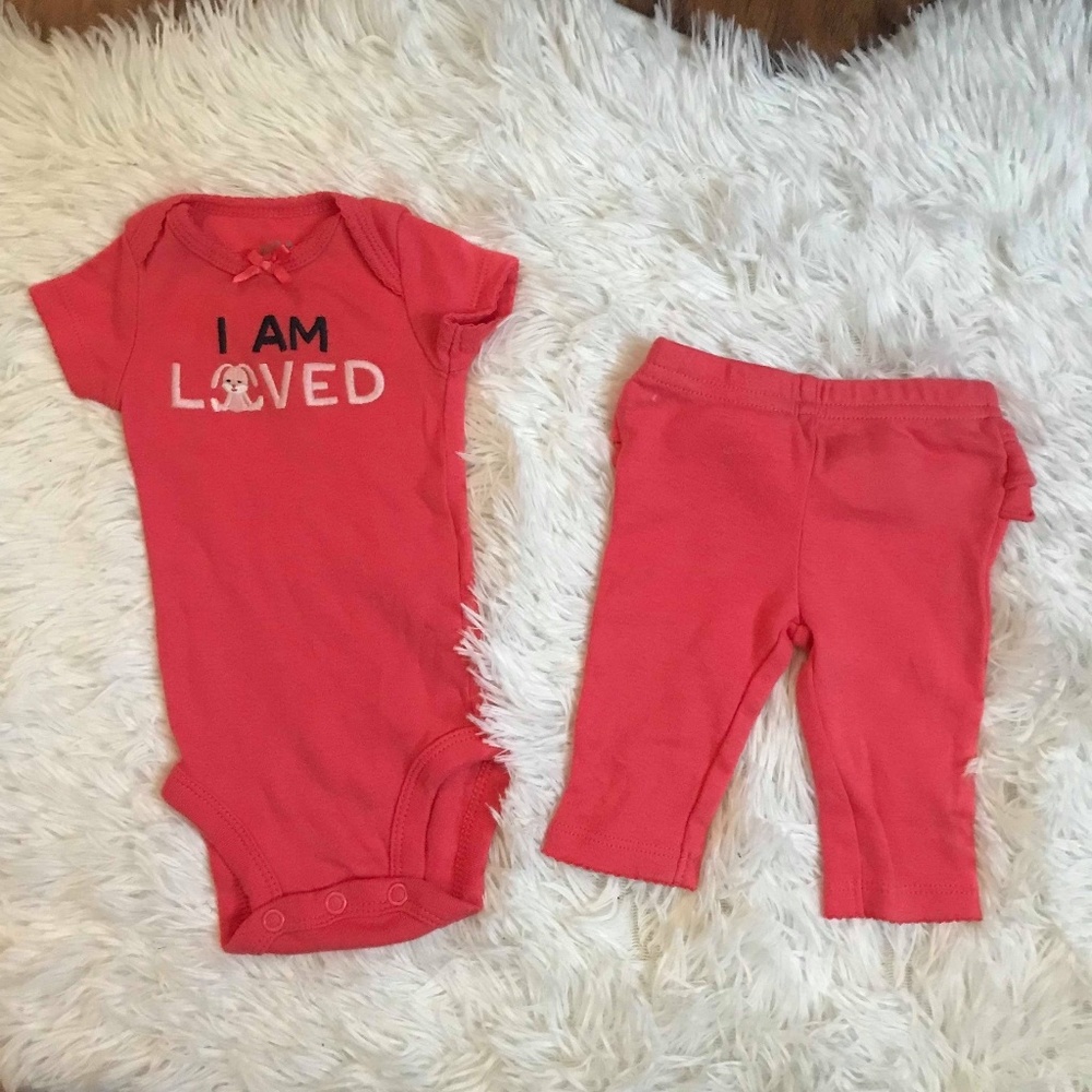 Set of 3 Newborn Onesie Outfits - Picture 4 of 8